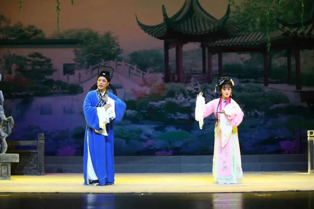 “太湖一枝梅”新版传统锡剧《孟姜女》定档11月17日