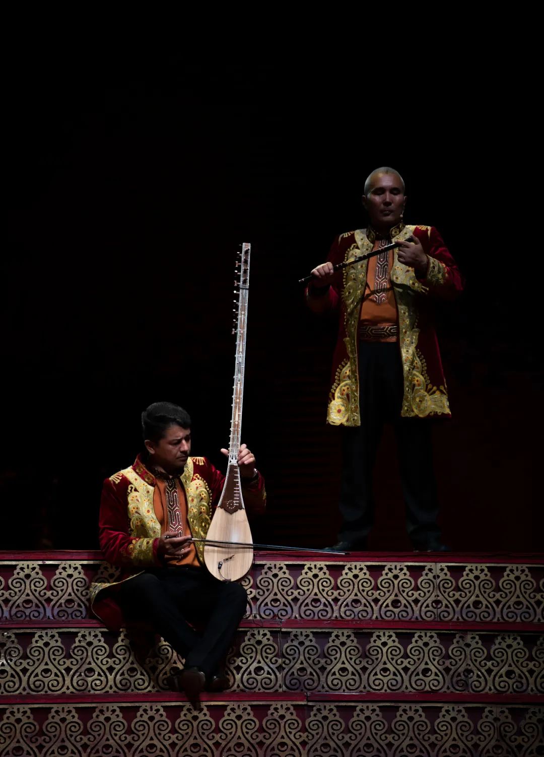 舞为乐之形，乐为舞之魂大型音舞诗画《掀起你的盖头来—新疆是个好地方》强势回归！