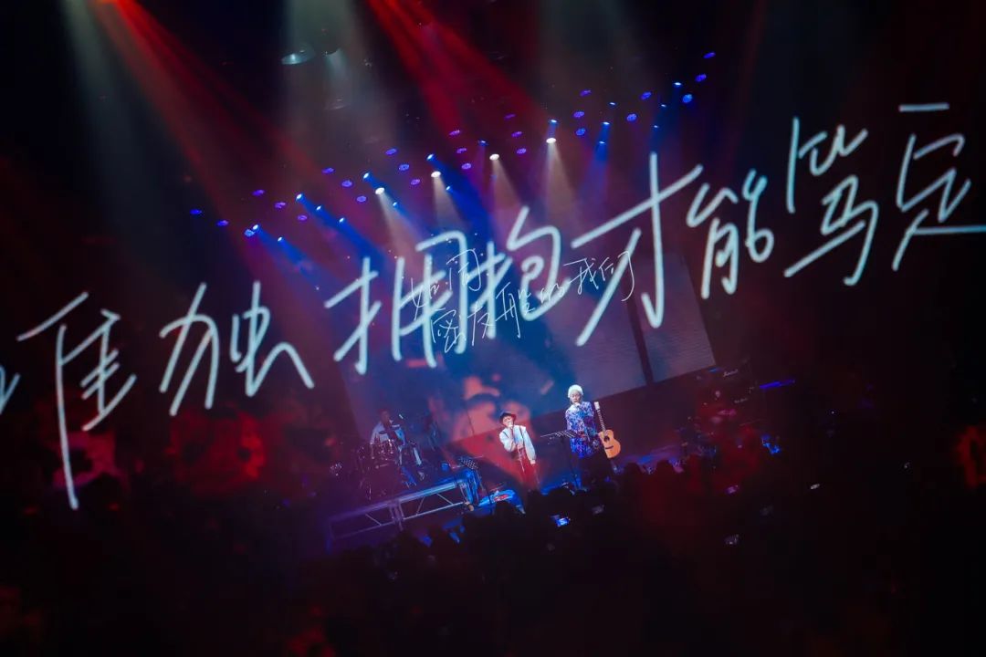 官宣｜「如同密友般的我们」2024全国巡演，王欣宇x张钰陪你度过最快乐的夏天！